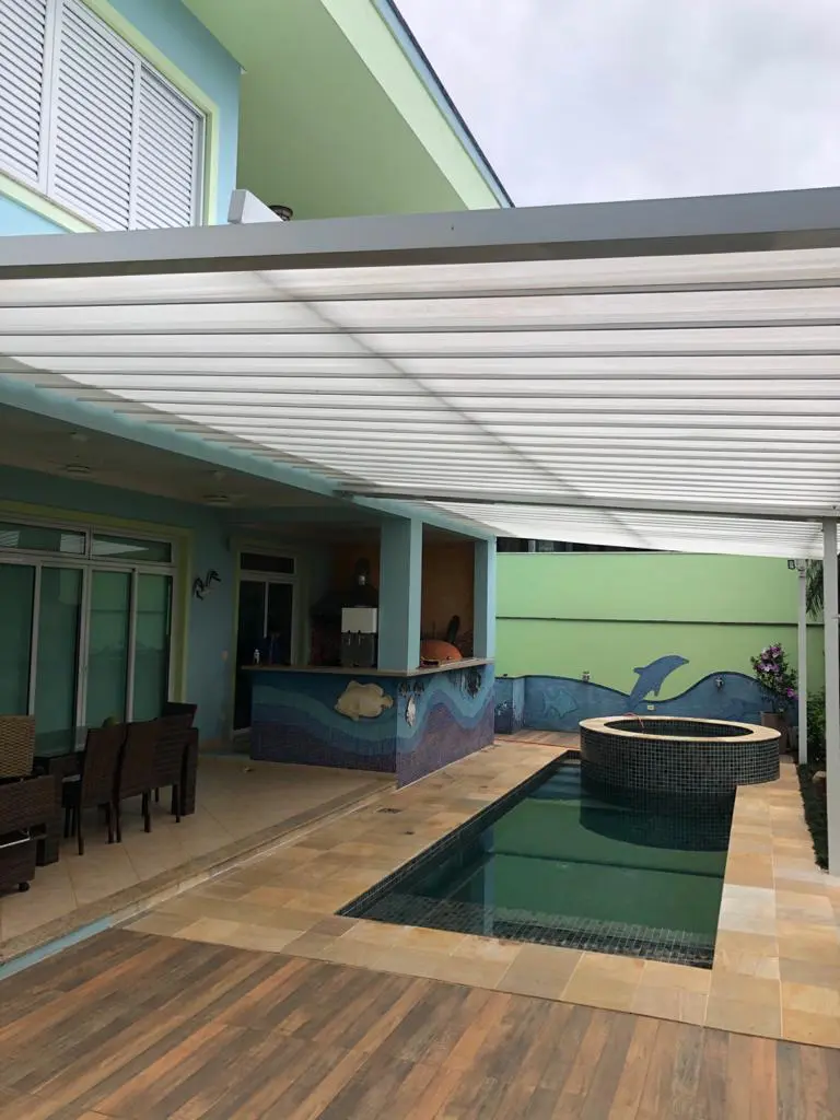 Toldo-Pergola-ou-pergolado-3.webp